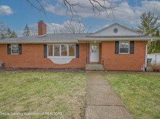 2803 S Cambridge Rd, Lansing, MI 48911