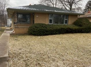 5231 N 83rd St, Milwaukee, WI 53218