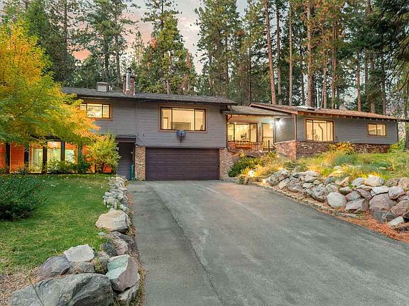 2nd image of 1137 Schilling Way