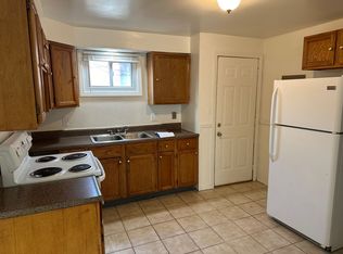 42 Crescent Dr, Struthers, OH 44471