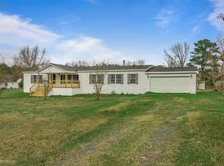 155 S Cloverleaf Dr, Haughton, LA 71037