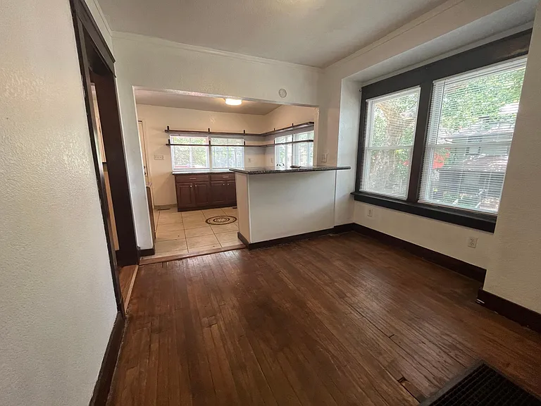 4100 Campbell St — Photo 14