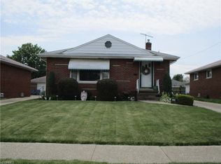 12400 Eastwood Blvd, Garfield Heights, OH