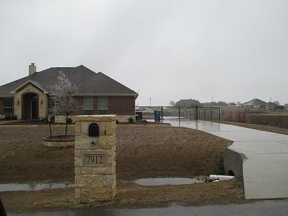 2nd image of 7912 Windridge Dr