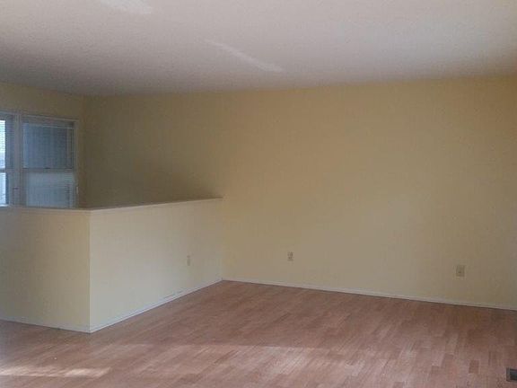 2nd image of 25 Dogwood Dr