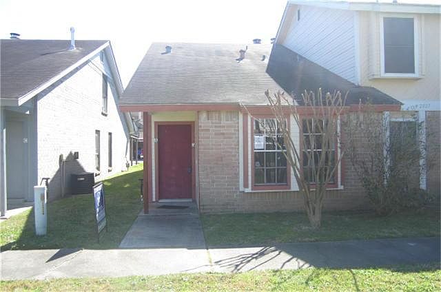 1st image of 2027 Country Village Blvd Unit A