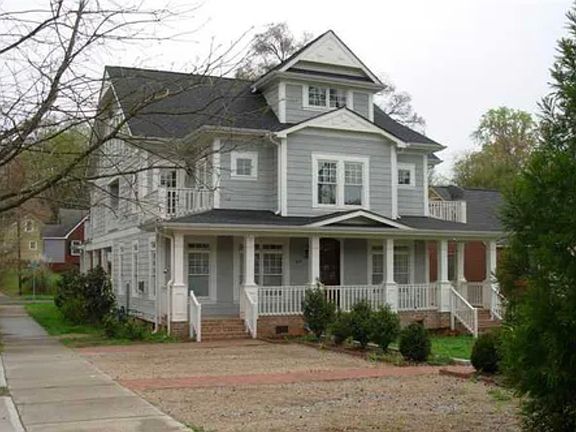 4th image of 600 Woodruff Pl #B