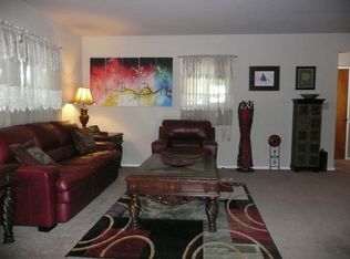 15907 Chatsworth St, Granada Hills, CA 91344
