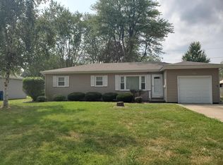 521 Juniper Ln, Bradley, IL 60915