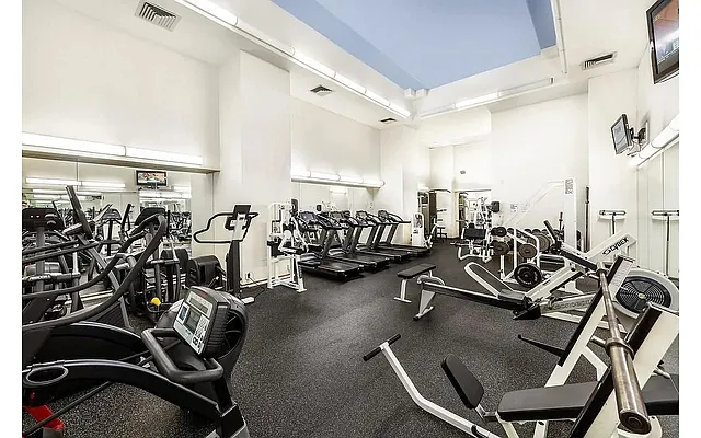 Rented by Brown Harris Stevens | media 9
