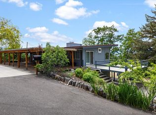 3420 N Foothill Rd, Medford, OR 97504