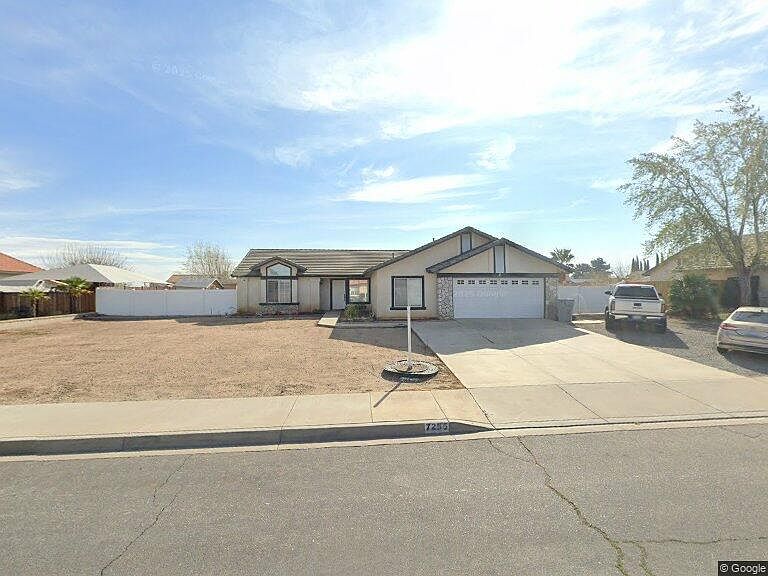 1st image of 7255 Hawthorne Rd