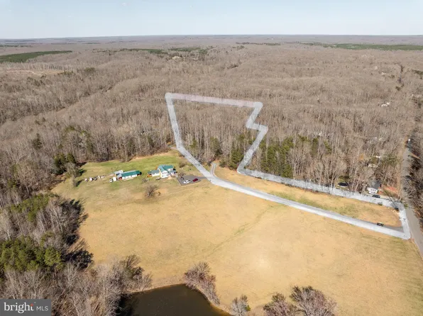 4 Dillard Rd, Fredericksburg, VA 22407