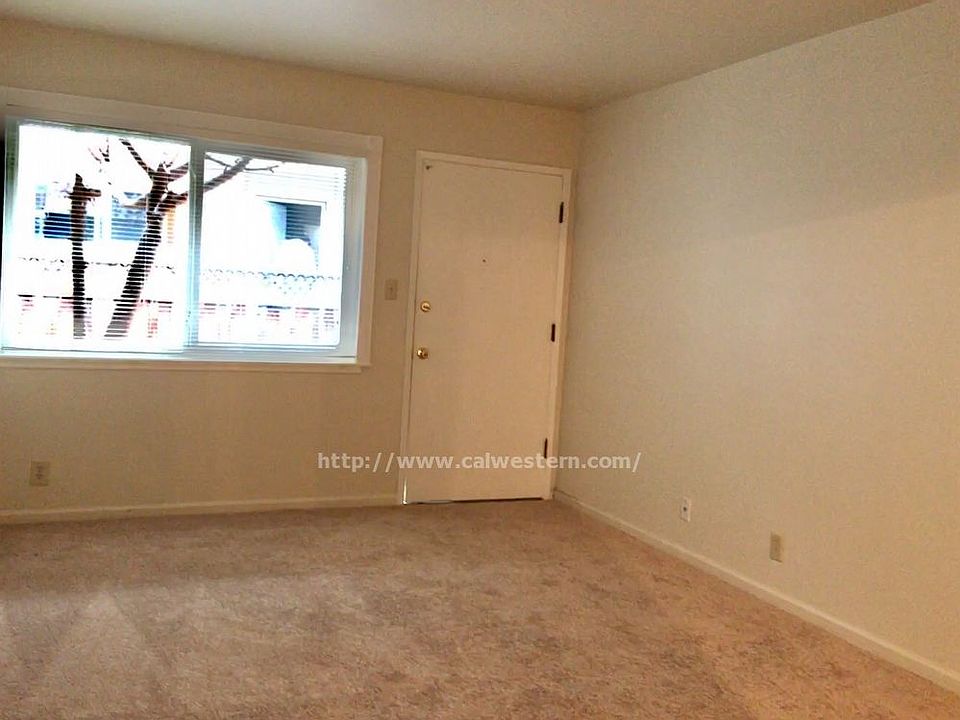 1st image of 3903 Hamilton Ave APT 2