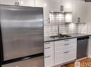 2944 S Ingalls Way #B, Denver, CO 80227