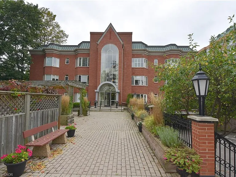 2220 Lakeshore Rd #25 — Photo 1