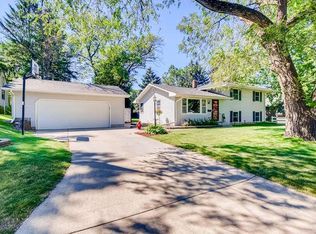 3416 70th Ct E, Inver Grove Heights, MN 55076