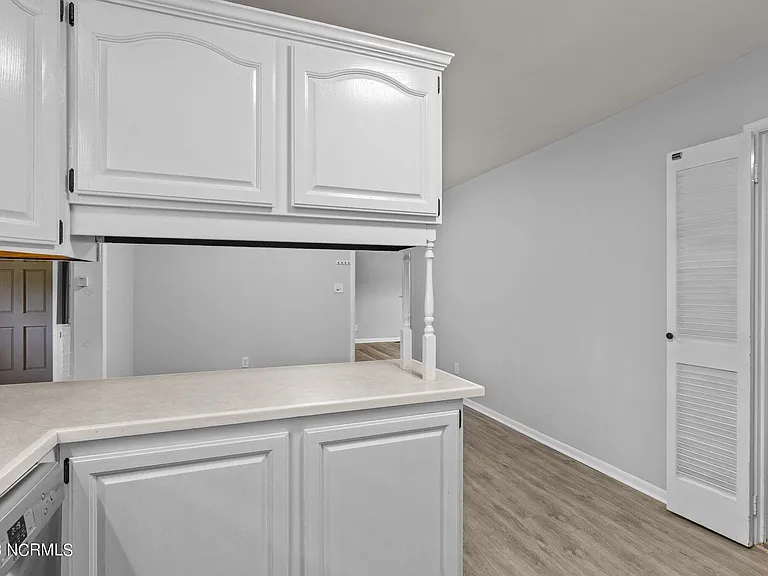 4303 Country Club Rd — Photo 12