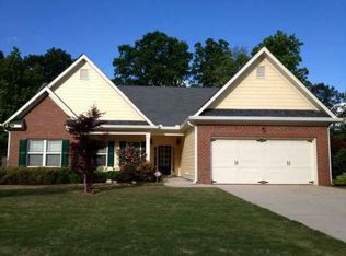 6136 Willowpond Ct, Douglasville, GA 30135