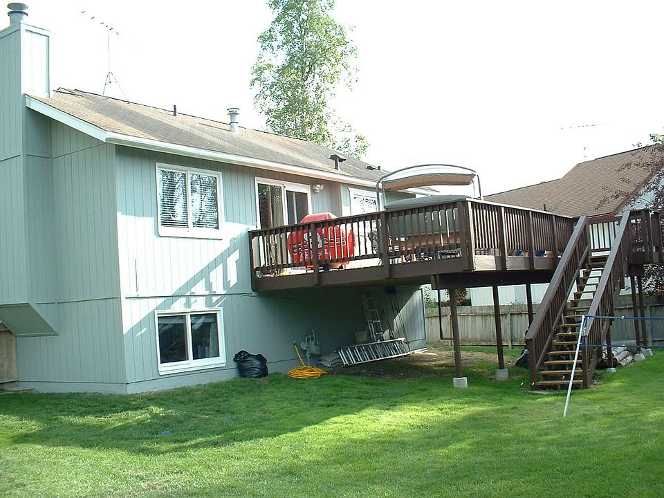 2nd image of 18139 N Parkview Terrace Loop