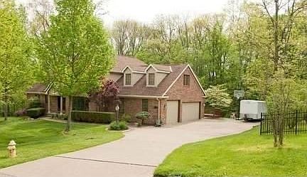 1st image of 3848 Foxtail Ln