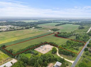 Fox Hill N Reedsburg, Baraboo, WI 53913