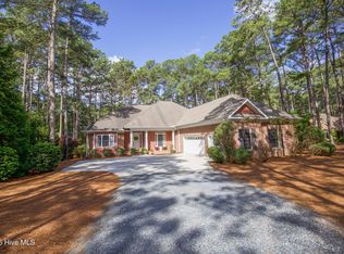 16 Montrose Court, Pinehurst, NC 28374