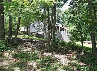 1064 Sheffield Forest Dr, Ballwin, MO 63021