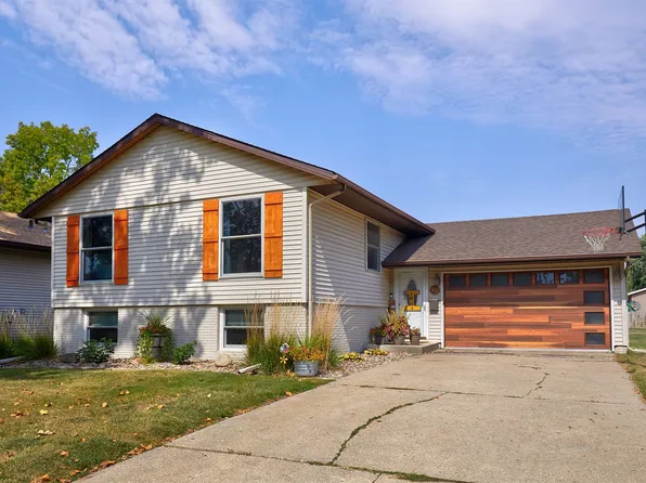 1418 NW Pebble Dr, Ankeny, IA 50023