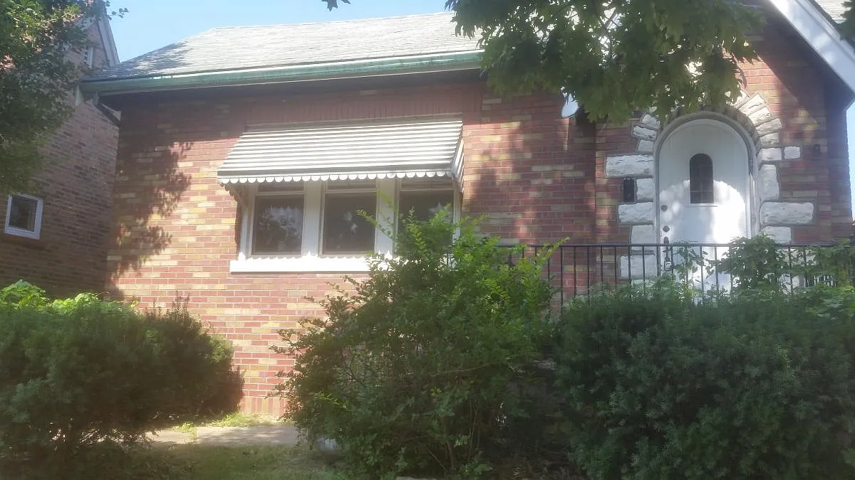 6947 Alabama Ave photo 1