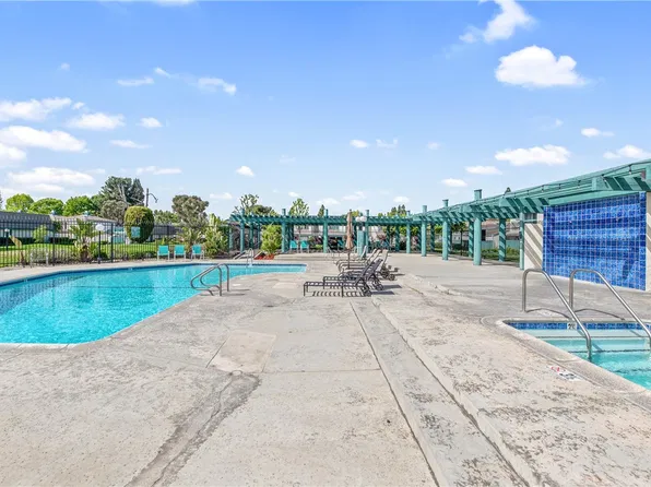 6938 Almondine Dr, Garden Grove, CA 92845