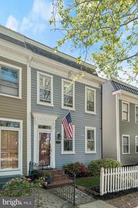 409 N West St, Alexandria, VA, 22314