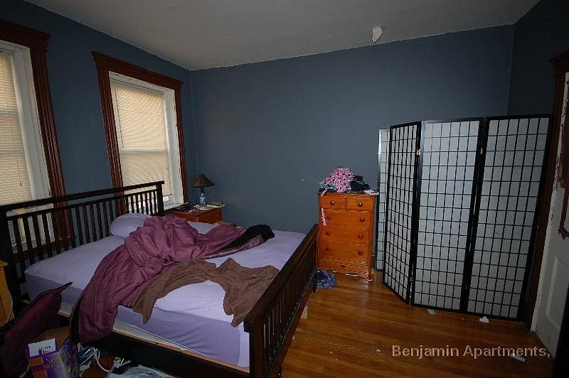 2nd image of 1350 Commonwealth Ave APT 17W