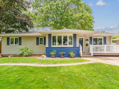 2742 Crestline Ave, Waterloo, IA, 50702