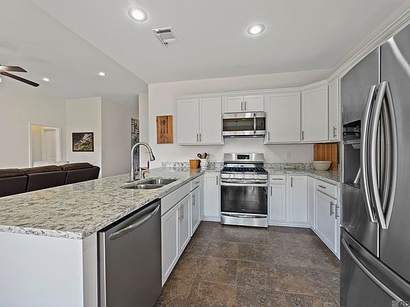 5th image of 38323 Cotton Creek Ave