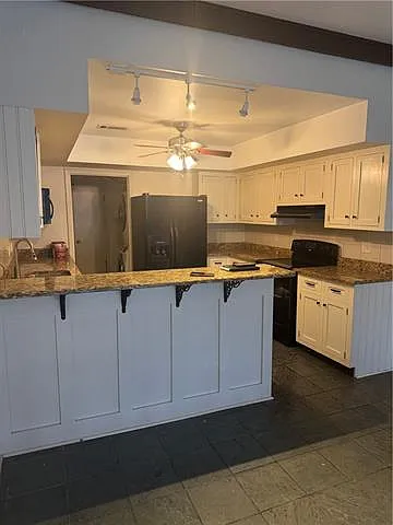 523 Burgundy St #1 — Photo 16
