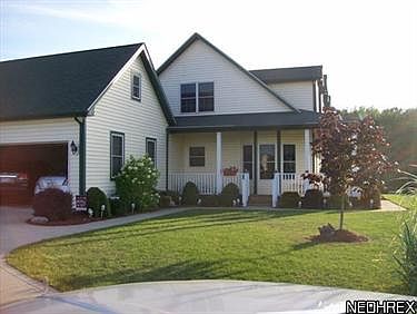 2nd image of 4990 Roscommon Dr