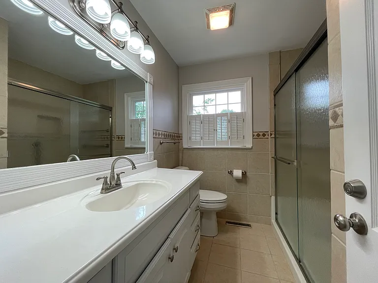 2402 Bower Dr — Photo 19