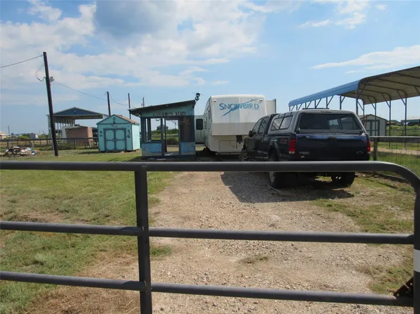 185 Curlew St Lot 320 & 321, Bay City, TX 77414