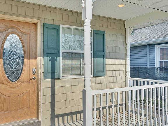 3rd image of 17 Wilmarth Ave