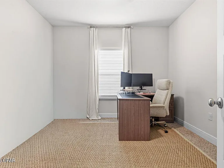 350 Emerald Cove St — Photo 8