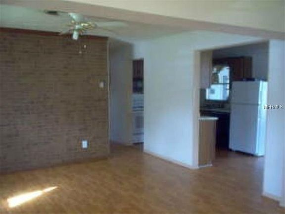 5th image of 1115 Narcissus Ln