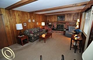 5th image of 53444 Eastbourne Dr