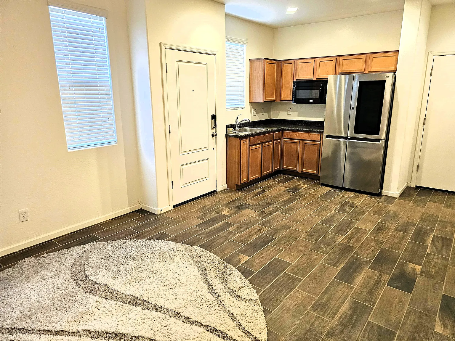 1 bed, 520 sqft, $1,250 — Photo 3
