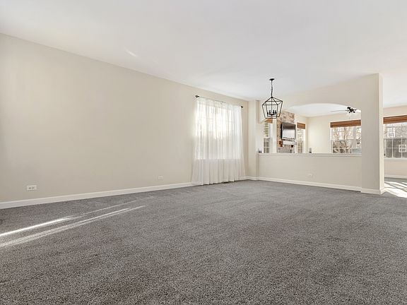5th image of 10229 Central Park Blvd