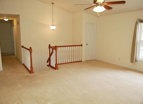 3rd image of 4693 Granada Dr