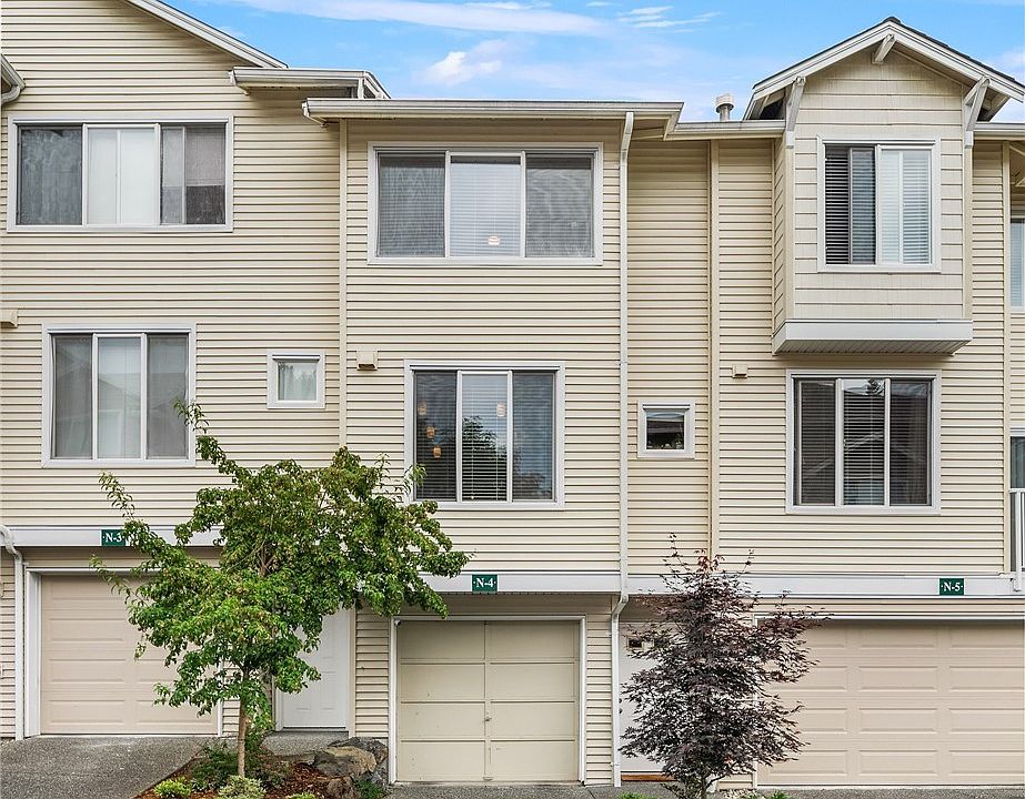 Welcome home to Unit N4 at Rivendale. Well managed HOA. Complex has a new roof yet no special assessment needed.