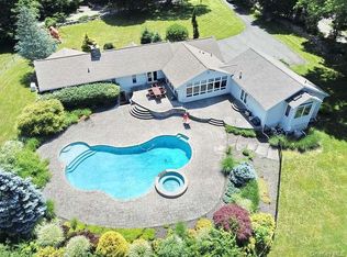 89 Spook Rock Road, Suffern, NY 10901