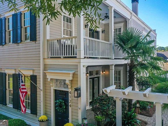 3rd image of 4124 Hunt St SW