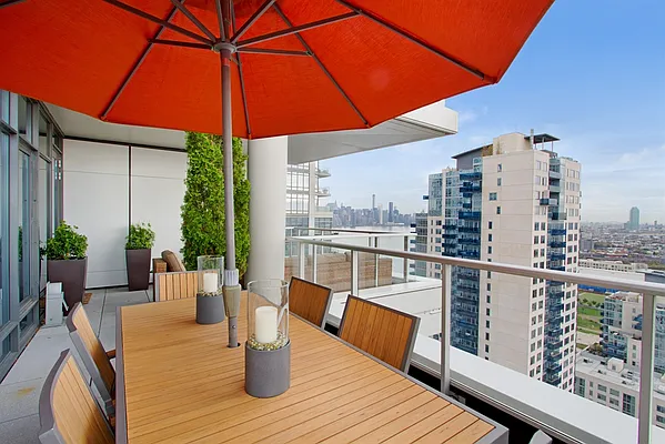 Sold by Corcoran | media 15